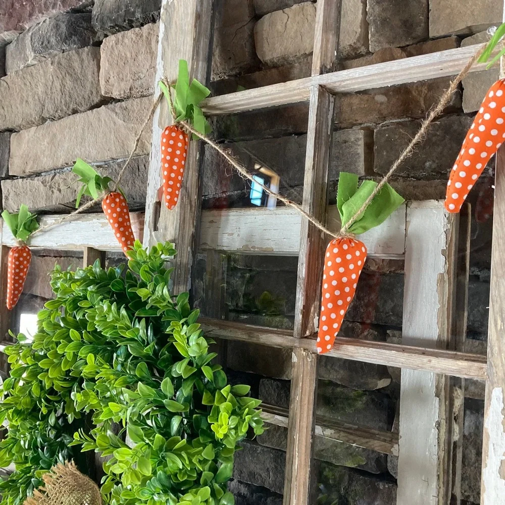 LAST ONE! Spring Carrot Garland